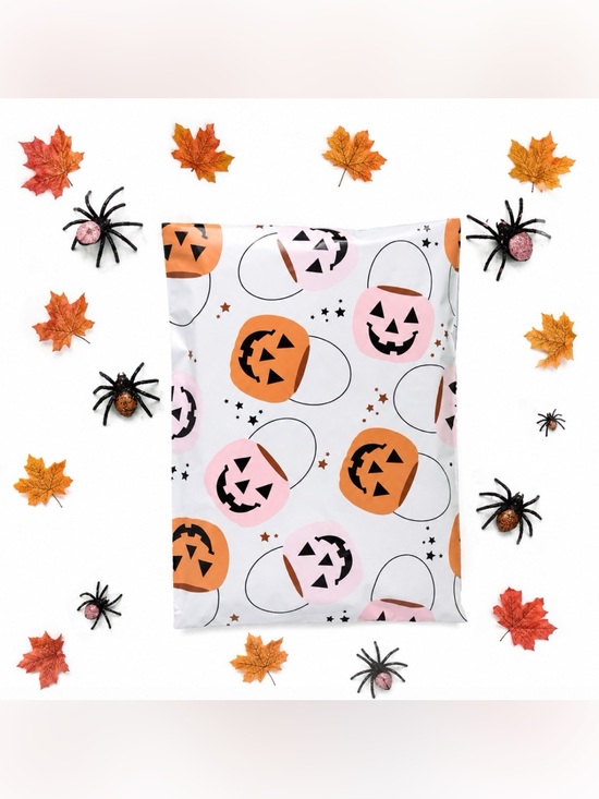 Source Unknown Other - 30 6” x 9” Trick or Treat Smiling Pumpkin Pails Halloween Poly Mailers